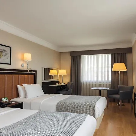 Old By Ihg Hotel 4*