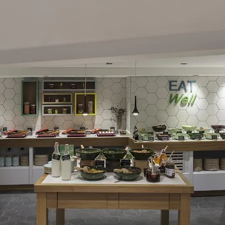 Old By Ihg Hotel 4*